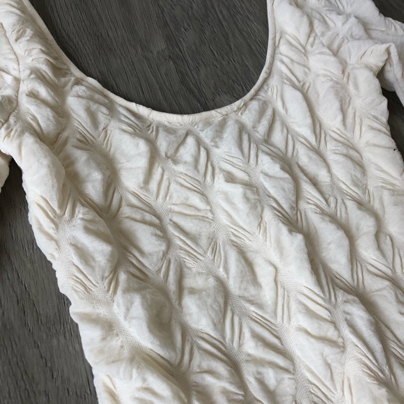 Formal dress - Picture 2 of 2